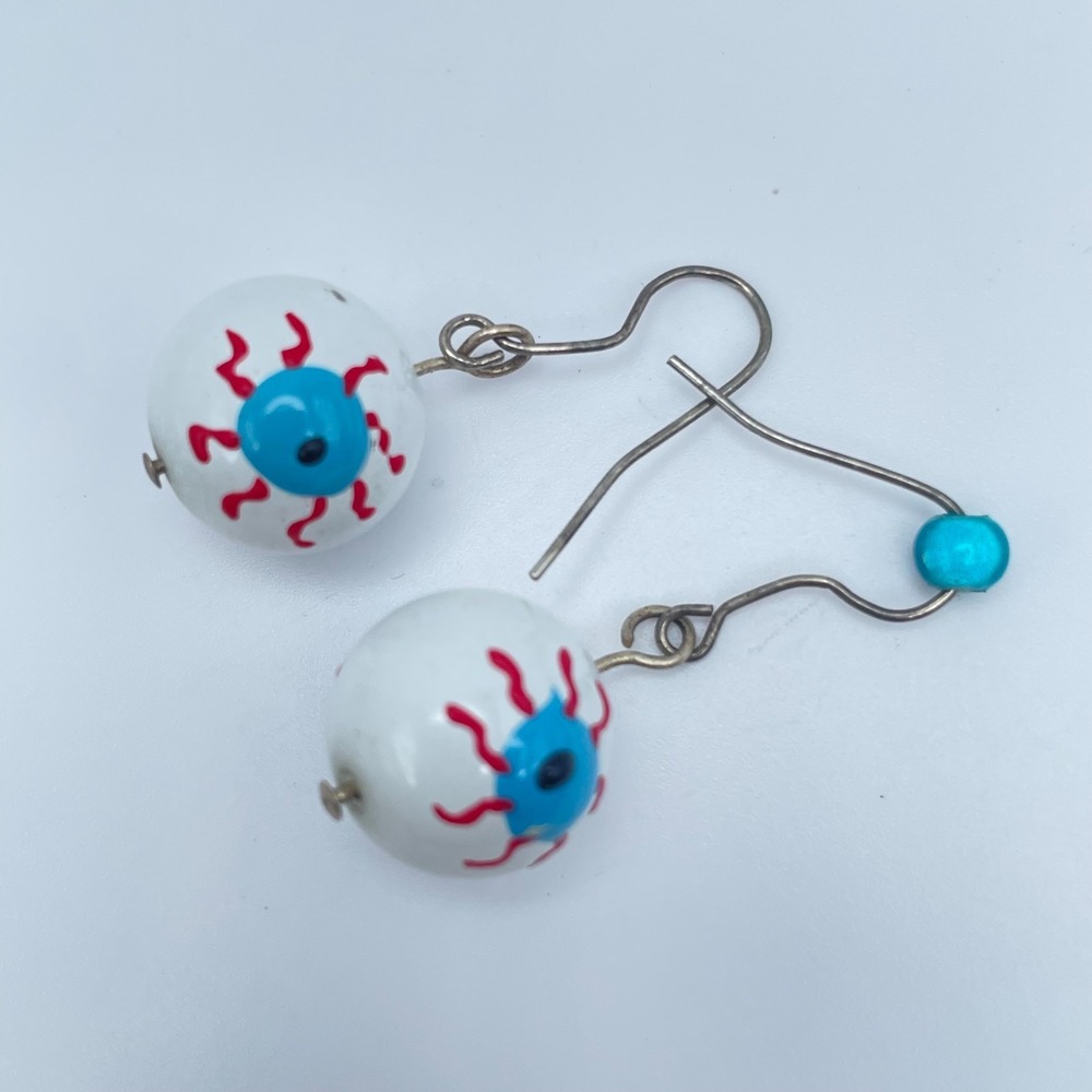 Vintage Y2K Eyeball Dangle Earrings Bloodshot Creepy Cute Eye Retro Jewelry